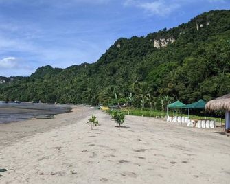 Bayview Cabin Retreat - Sipalay - Playa