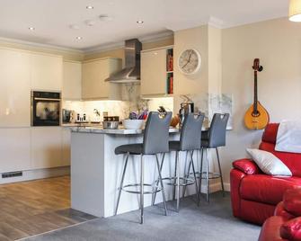 2 bedroom accommodation in Pitlochry - Dunkeld - Küche