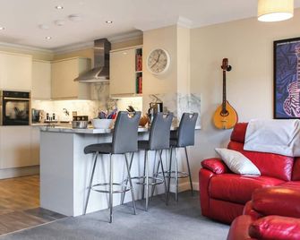 2 bedroom accommodation in Pitlochry - Dunkeld - Küche