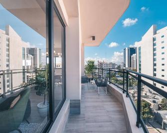 Breakfast Included at Regatta Living 802 - Santo Domingo - Balcón