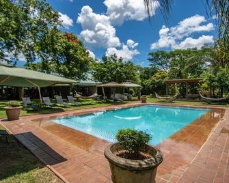 Perry's Bridge Hollow Boutique Hotel - Hazyview - Piscina