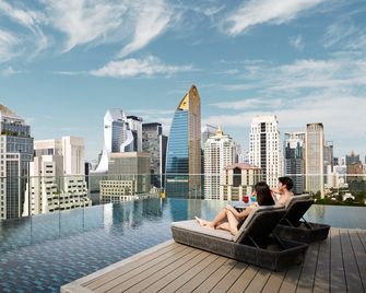 Vignette Collection Sindhorn Midtown Hotel Bangkok By IHG - Bangkok - Pool
