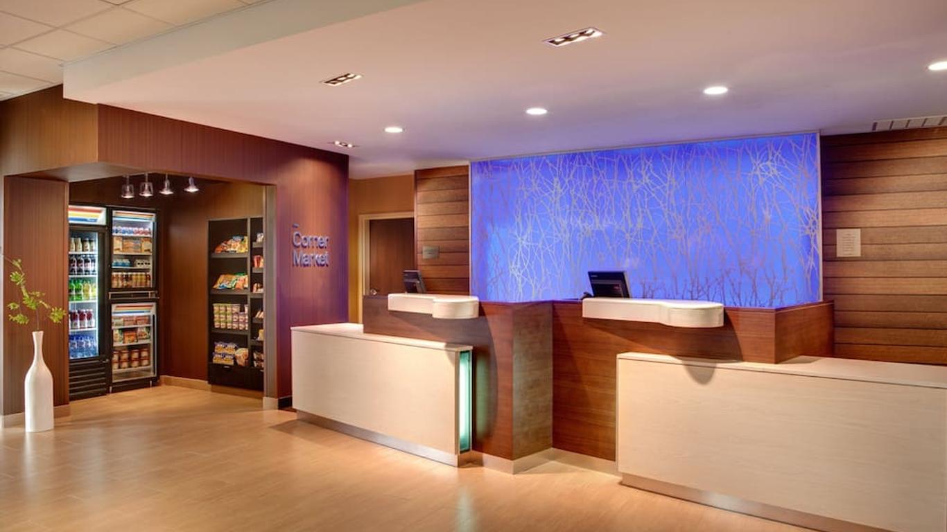 Fairfield Inn & Suites by Marriott Charlottesville Downtown/University Area