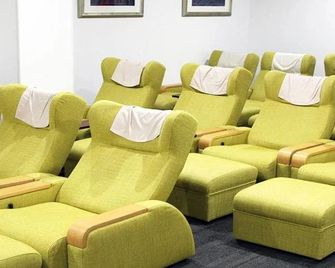Capsule hotel and Sauna Kawasaki Big - Kawasaki - Lounge