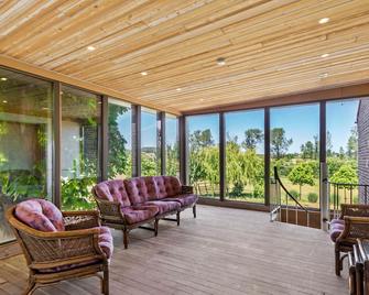 Graceful Holiday Home in Geetbets with Patio - Geetbets - Sala de estar