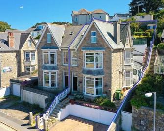 Harbour View Guest House - St. Ives - Budova