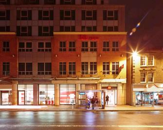 ibis Reading Centre (new ibis rooms) - Reading - Edificio