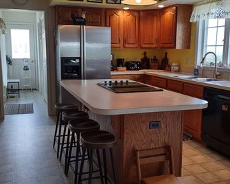 Family Farm with Mountain Views - Timberville - Cuisine