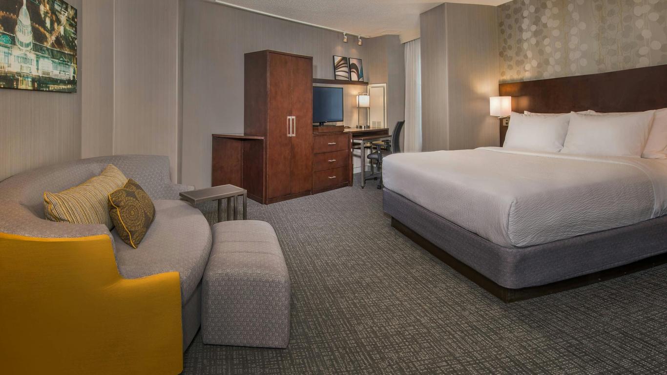 Courtyard by Marriott Washington, DC/U.S. Capitol