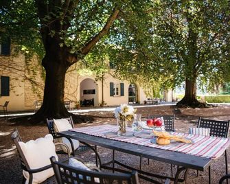 Villa Solzago - Myhomeincomo - Tavernerio - Patio