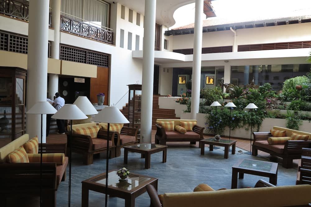 فندق لانكا برنسيس الشامل كلياً