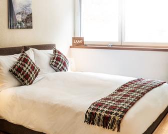 Peaks Place Apartments & Spa - Laax - Schlafzimmer
