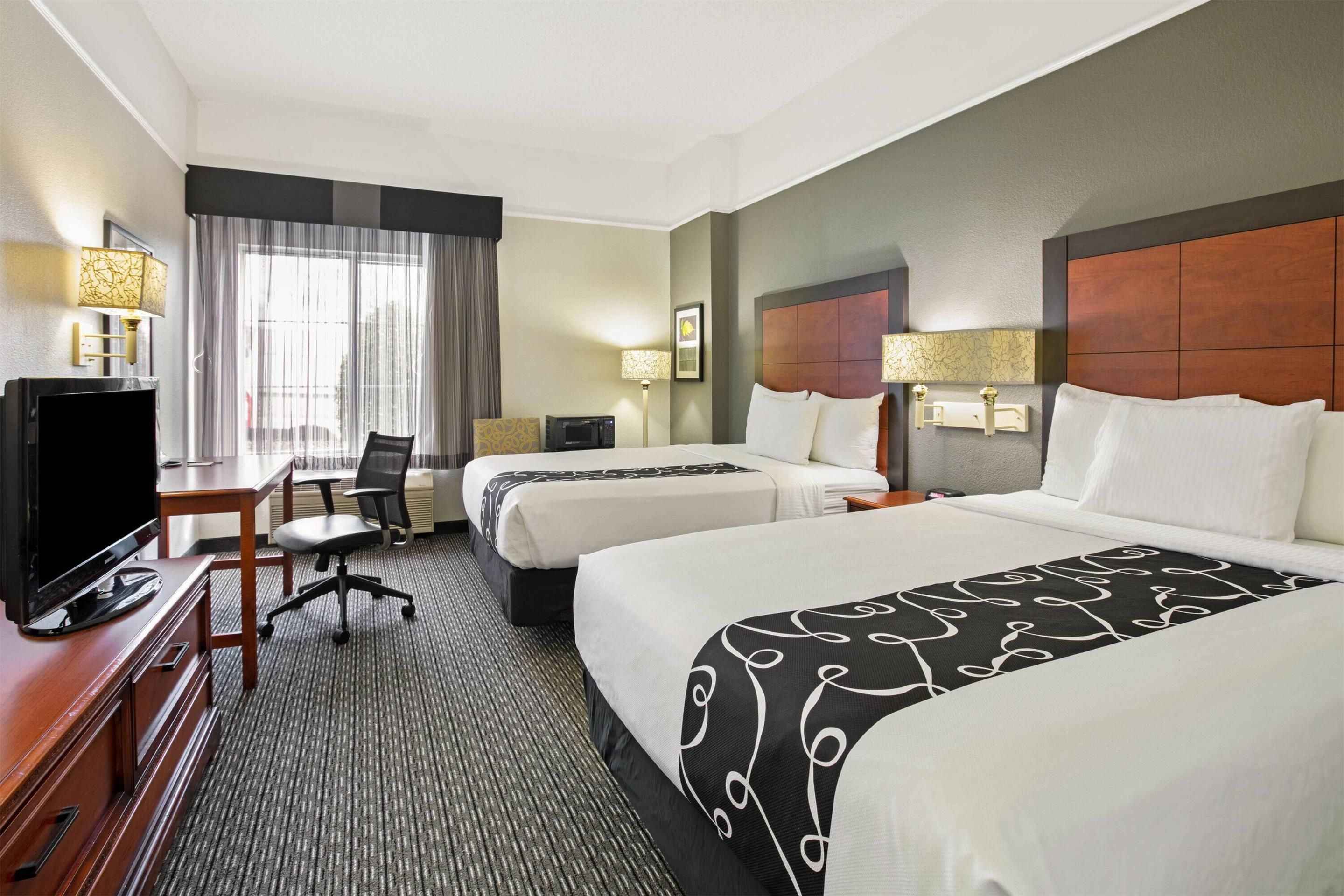 La Quinta Inn & Suites By Wyndham Dfw Airport South / Irving - אירווינג - חדר שינה