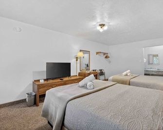 Eagle Motel Suite 115 - Manitou Springs