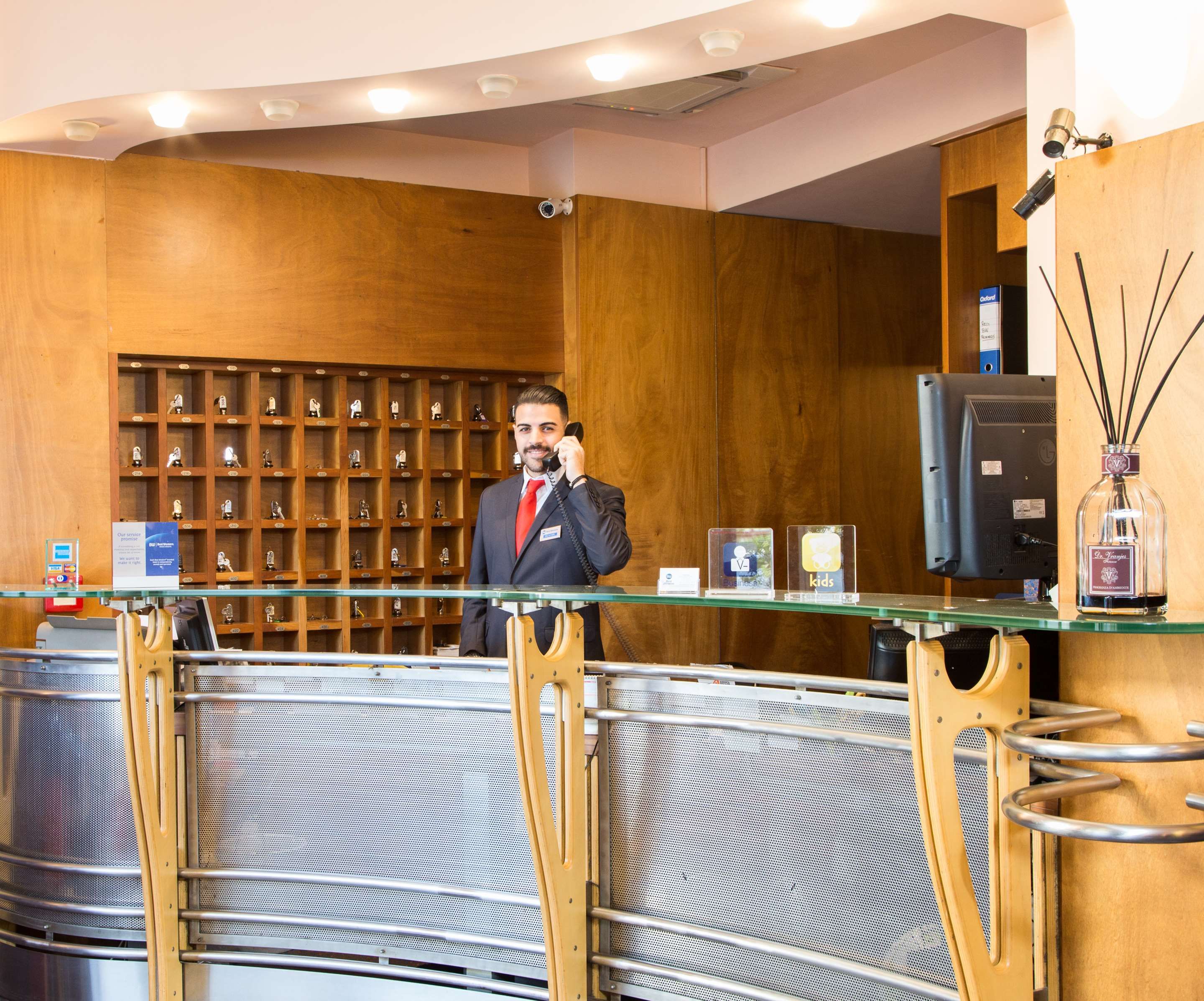 Best Western Hotel Plaza Ab 77 Hotels In Neapel Kayak