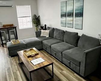 Westover 1br Apt, Pet-Friendly, Near Wvu - Morgantown - Sala de estar