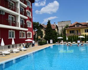 Balneo Hotel Tintyava - Varshets - Pool