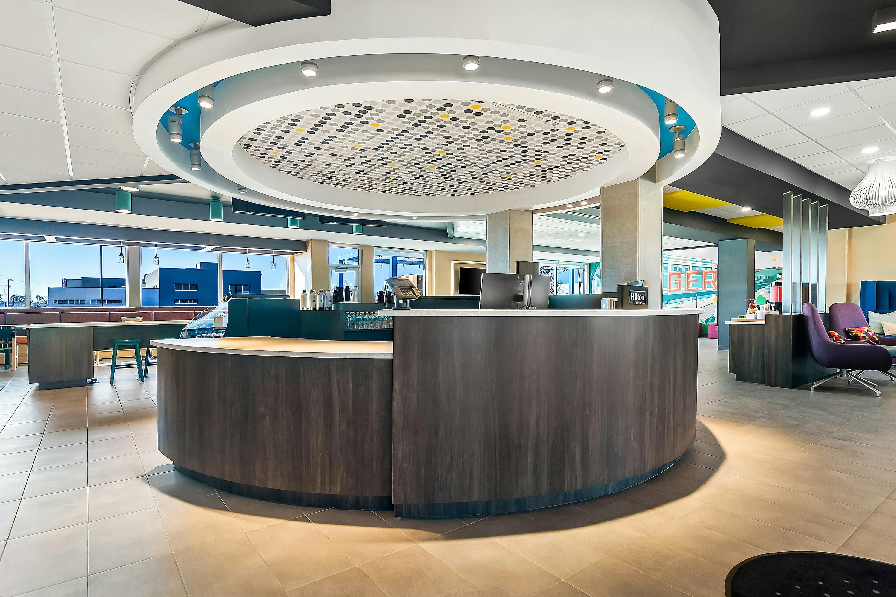 Tru By Hilton Rogers Bentonville - Rogers - Lobby
