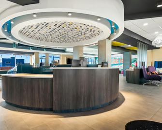 Tru By Hilton Rogers Bentonville - Rogers - Lobby
