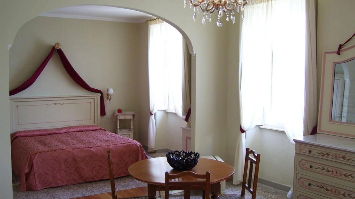 Villa La Mirabella