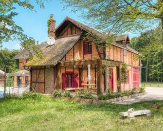 Le Petit Château de Barbizon au Bois du Mée - Barbizon - Terasa