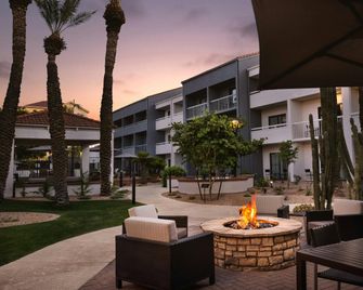 Courtyard by Marriott Phoenix Mesa - Mesa - Patio