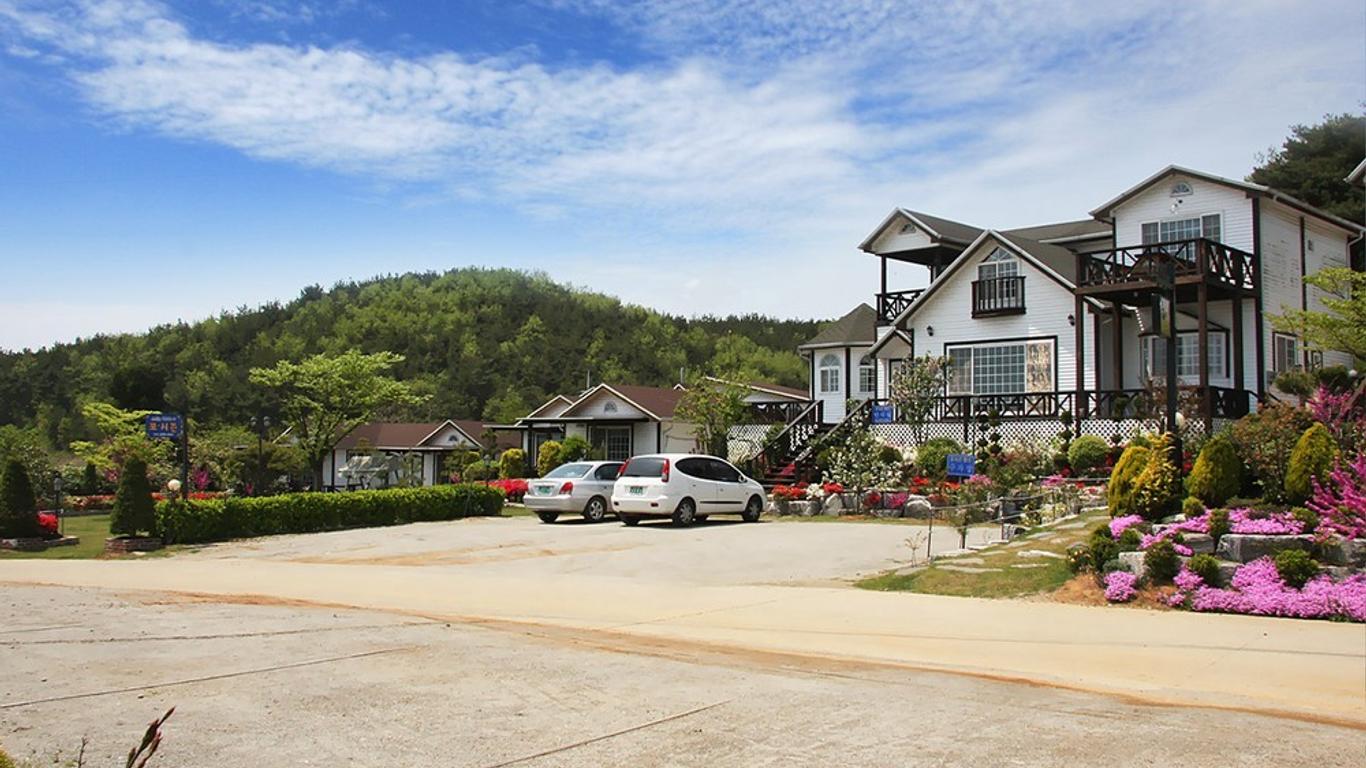 Taean Four Season Pension