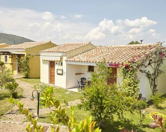 Hotel Cala Mirto - Budoni