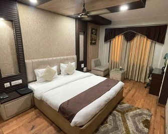 Hotel Grand Sai -Moradabad, Uttar Pradesh - Morādābād - Schlafzimmer