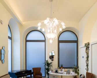 Hotel Duchi Vis a Vis - Trieste - Hành lang