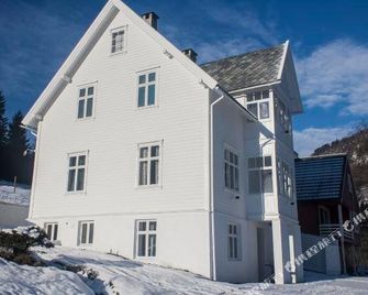 Lilandtunet Gjestgiveri - Vossevangen - Building