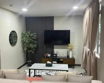 1st Living Subang SS15 - Subang Jaya - Living room
