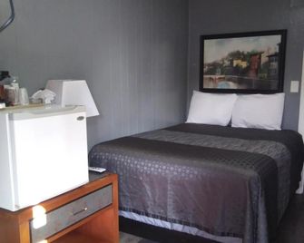 Essex Motel - Alturas - Bedroom