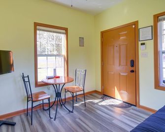 Quiet Millington Tiny House Near Naval Air Base! - Millington - Essbereich