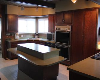 Extraordinary Cottage Compound on Paw Paw Lake - Watervliet - Cocina