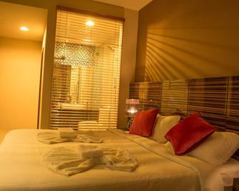 Lvis Blancura Hotel - Dharavandhoo - Bedroom