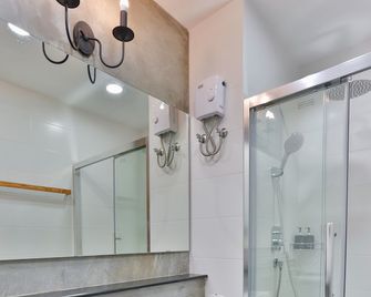 Sansuntree - Lamphun - Baño