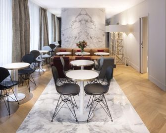 Nouvel Hotel Eiffel - Pariisi - Ravintola