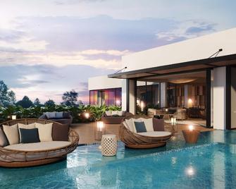 Dragon Style Hotel - Sam Son - Pool