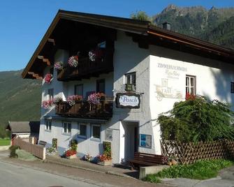 Double room, shower, toilet Nr 4 - Gästehaus Posch - Krimml - Gebäude