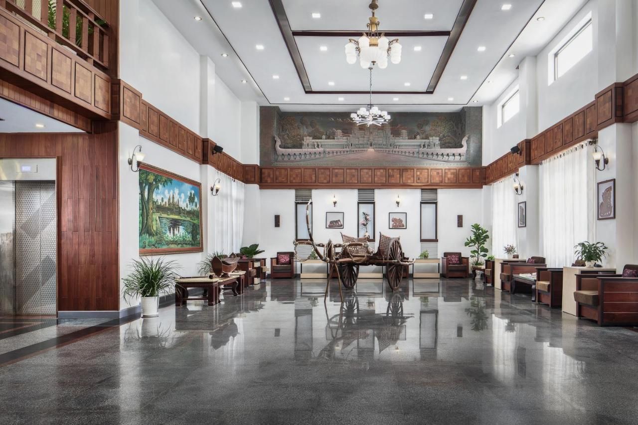 Ohana Phnom Penh Palace Hotel thumbnail 2