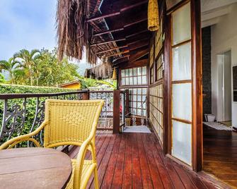 Velinn Pousada Guarubela Villa Vittoria - Ilhabela - Balcony