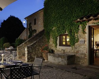 Monsignor Della Casa Country Resort & Spa - Borgo San Lorenzo - Patio