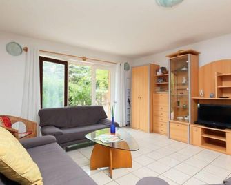 Holiday Home Violetta Grande by Interhome - Balatonkenese - Living room