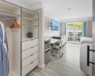 Costa Art Hotel - Laguna Beach