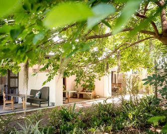 Francines Farmhouse & Venue - Hoedspruit - Патіо