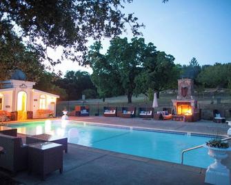 Chic Bunk House At Sss Ranch/Resort Calistoga - Calistoga - Pool