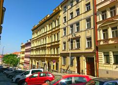 Paradise Apartment - Prag - Gebäude