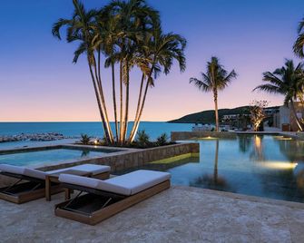 The Strand Turks And Caicos - Providenciales - Uima-allas