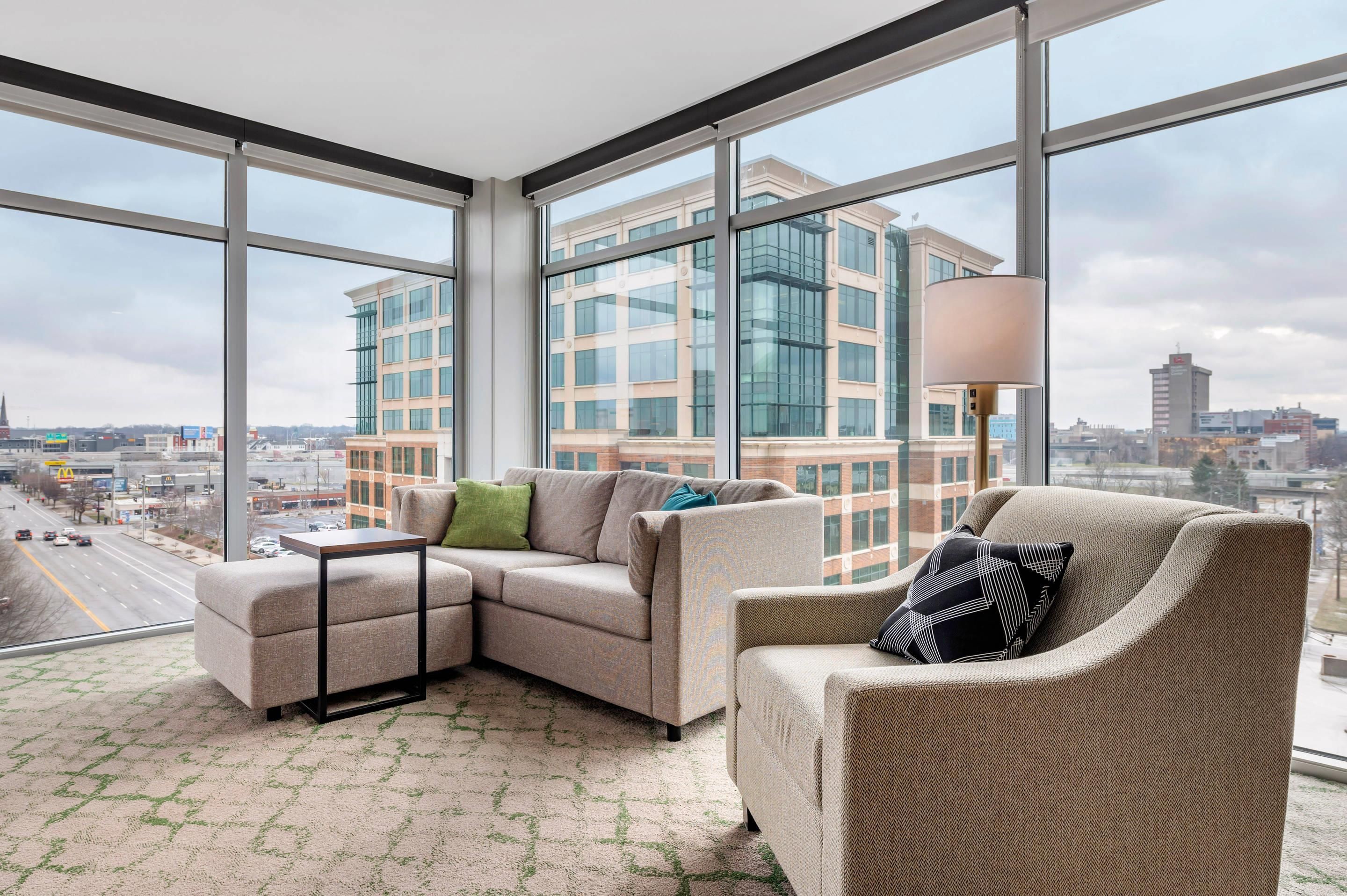 Cambria Hotel Louisville Downtown-Whiskey Row - Louisville - Balkon